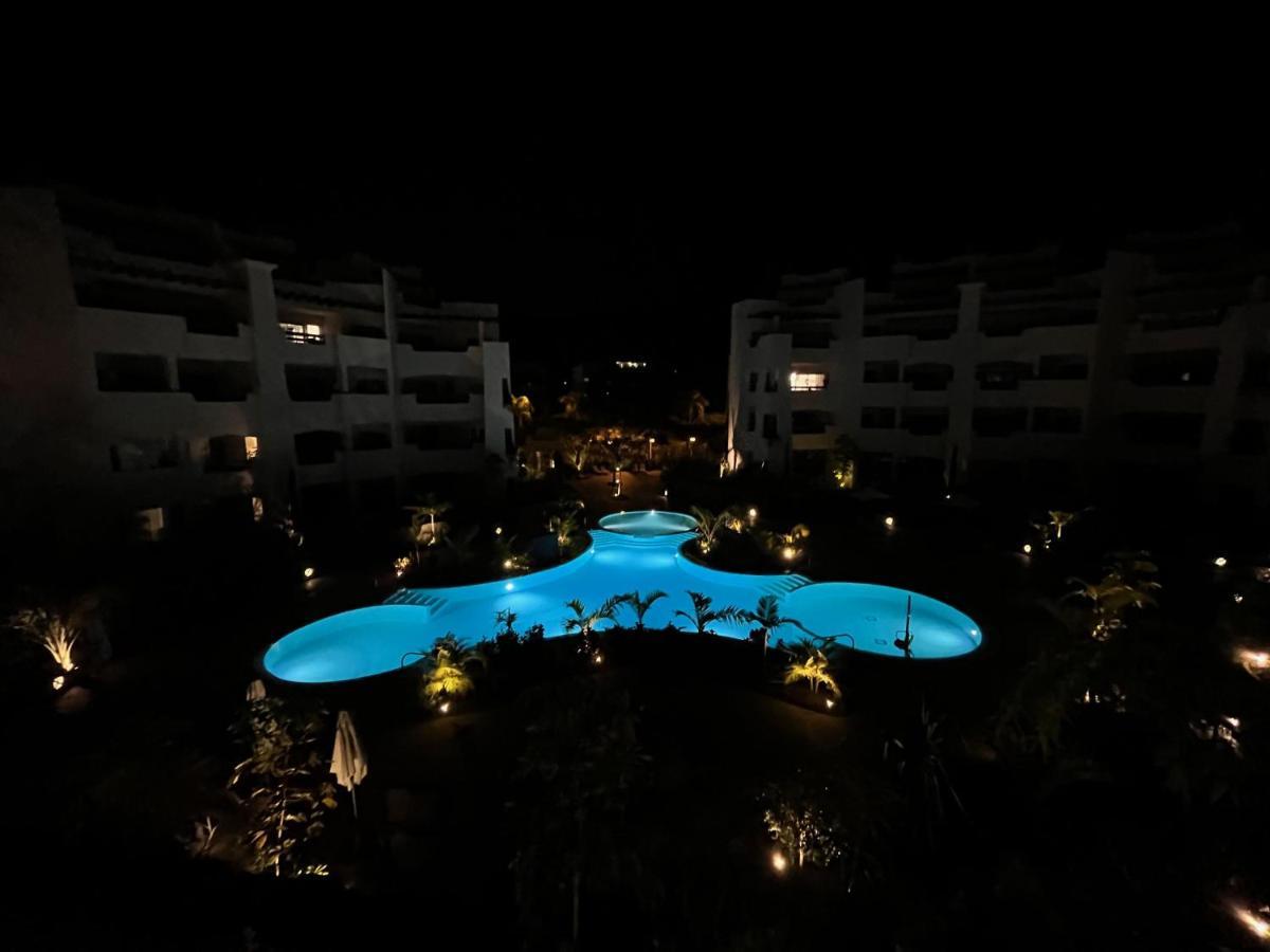 Cozy With Pools In Mar *